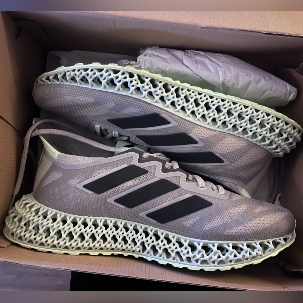 Adidas 4DFWD 3 - Worn Once